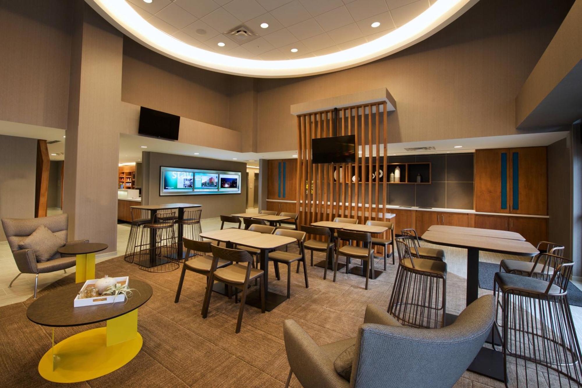 Springhill Suites By Marriott Seattle Issaquah Exterior photo